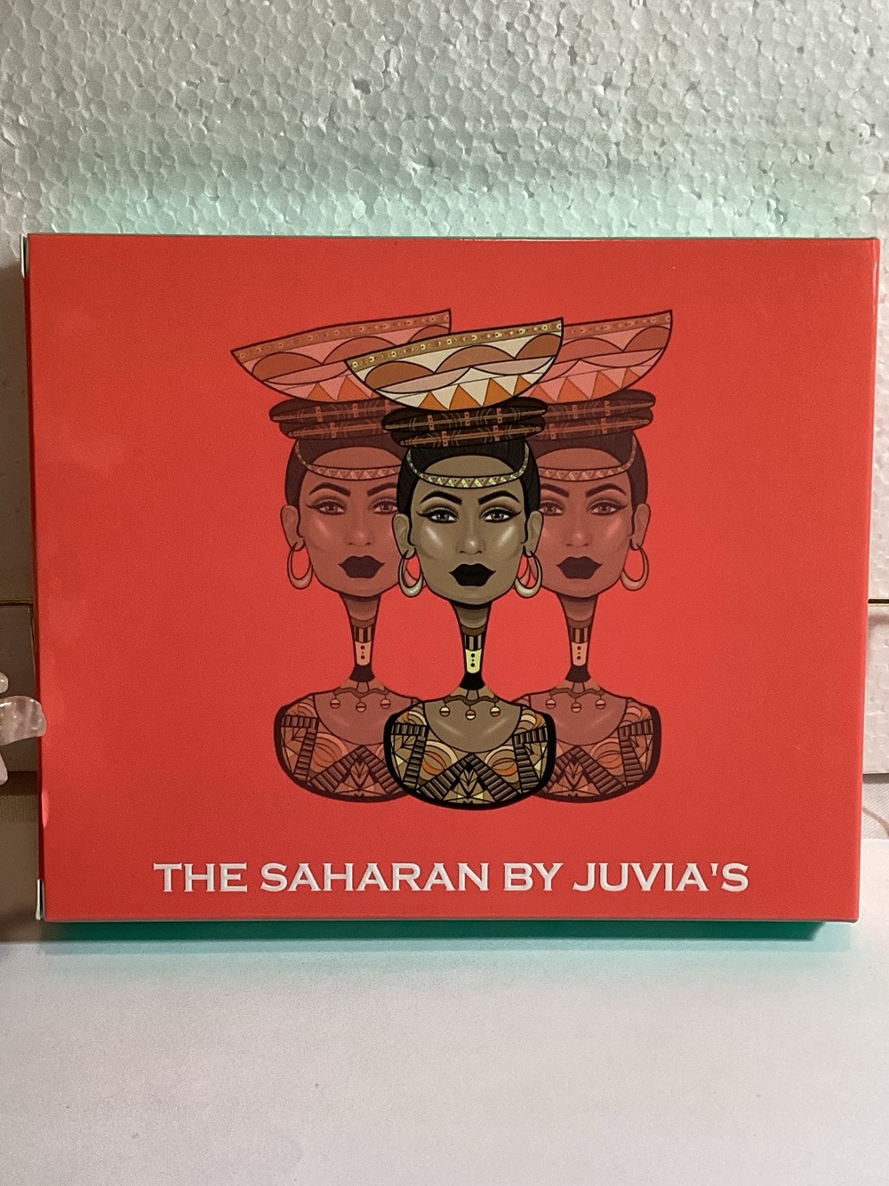 Juvia's Place Vibrant Orange Saharan Palette Box